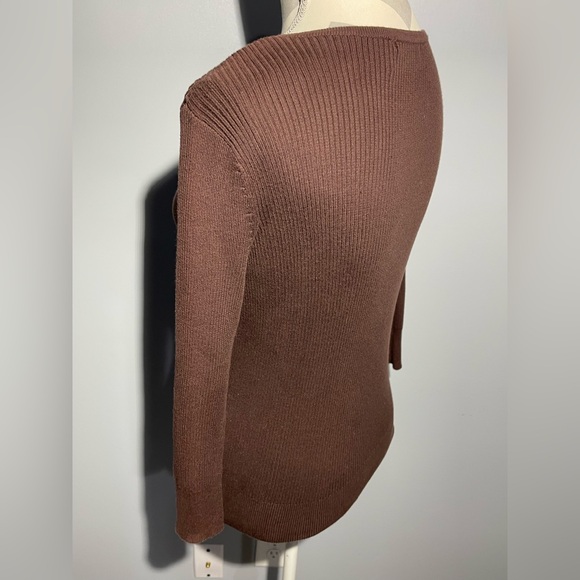 Daisy Fuentes Chocolate Ribbed Top - Picture 3 of 12